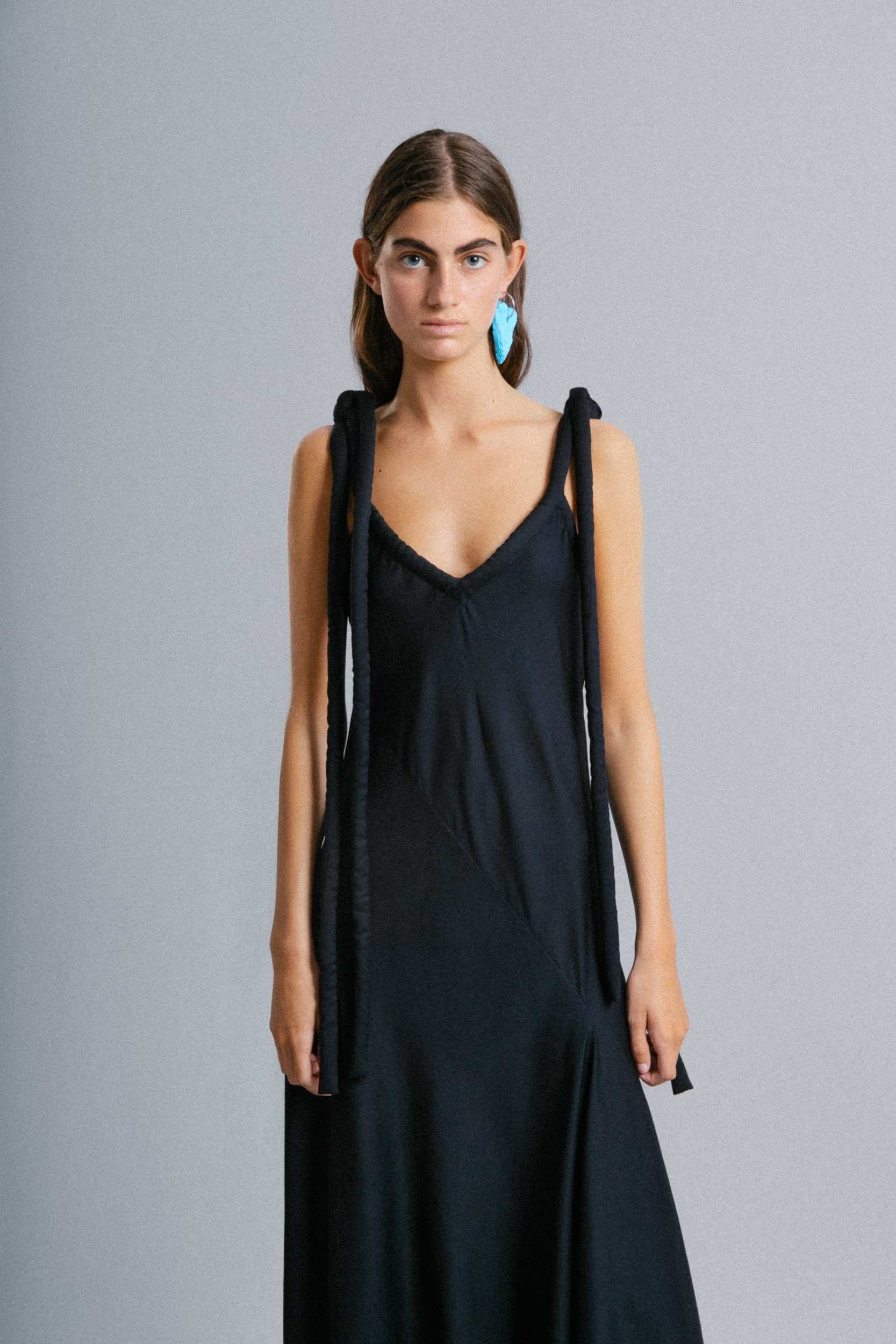 JULIA BLACK DRESS – Yulia Yadryshnikova